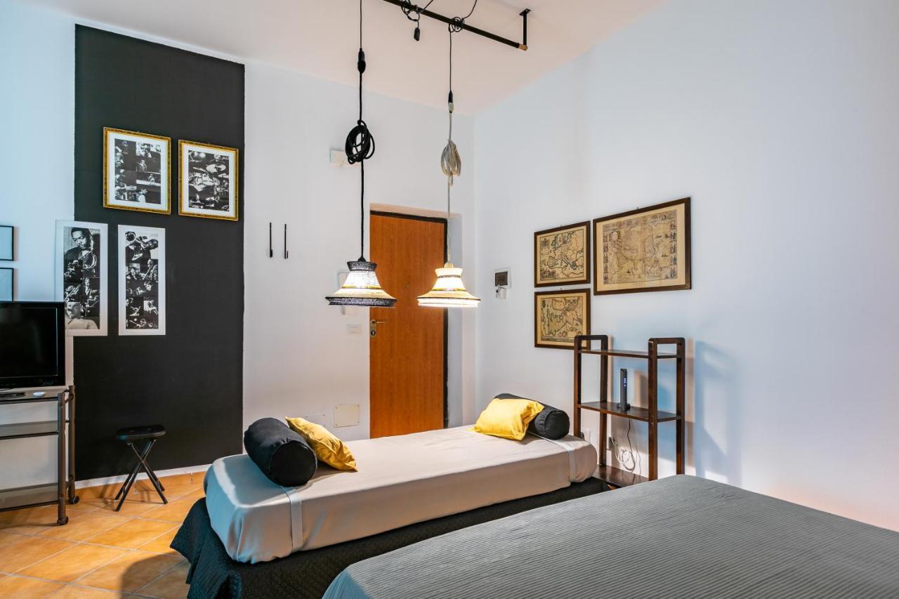 Ballaro Central Cozy Studio With Balcony Palermo Bagian luar foto
