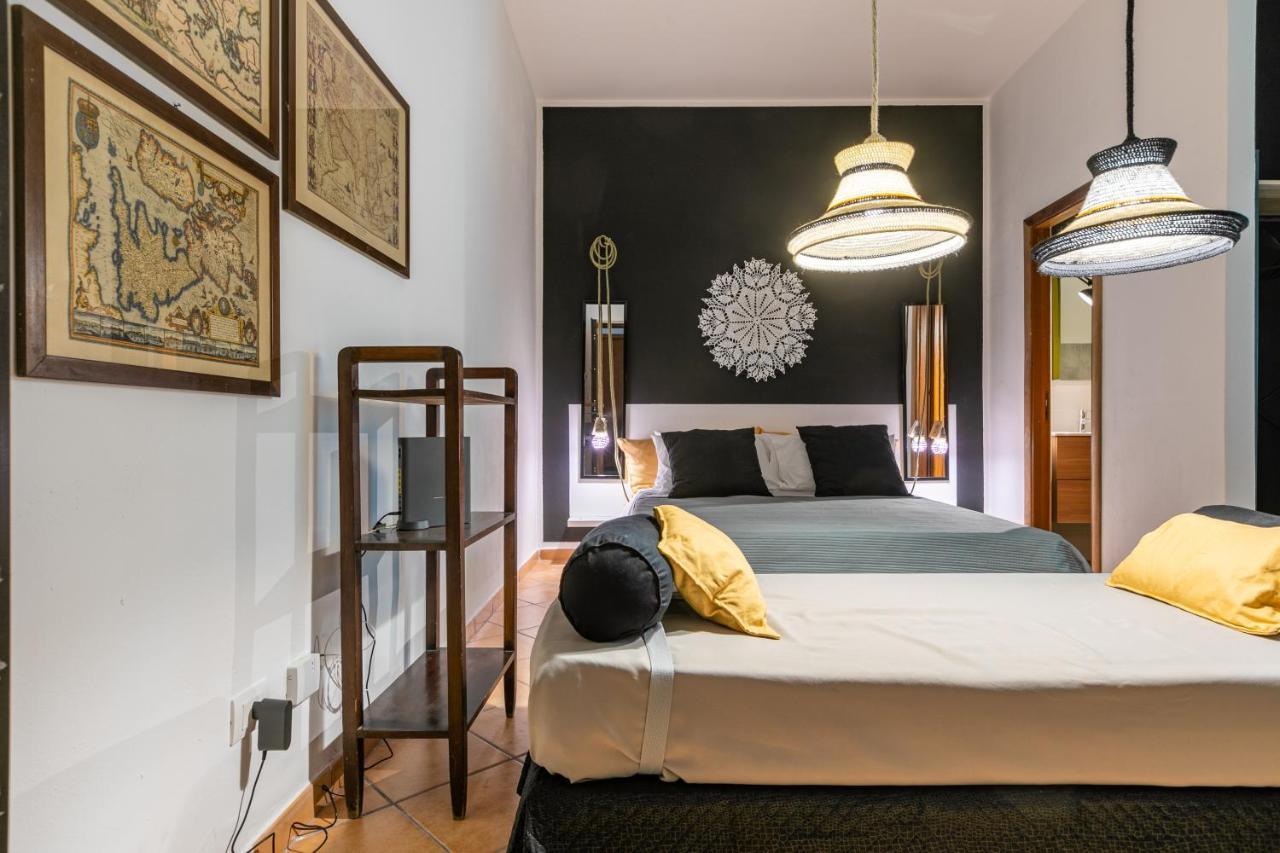 Ballaro Central Cozy Studio With Balcony Palermo Bagian luar foto