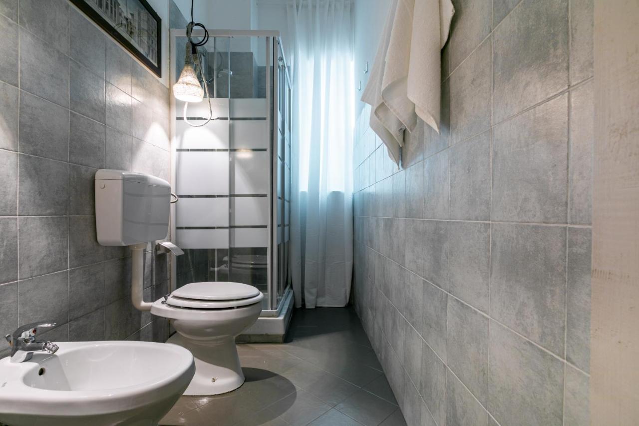 Ballaro Central Cozy Studio With Balcony Palermo Bagian luar foto